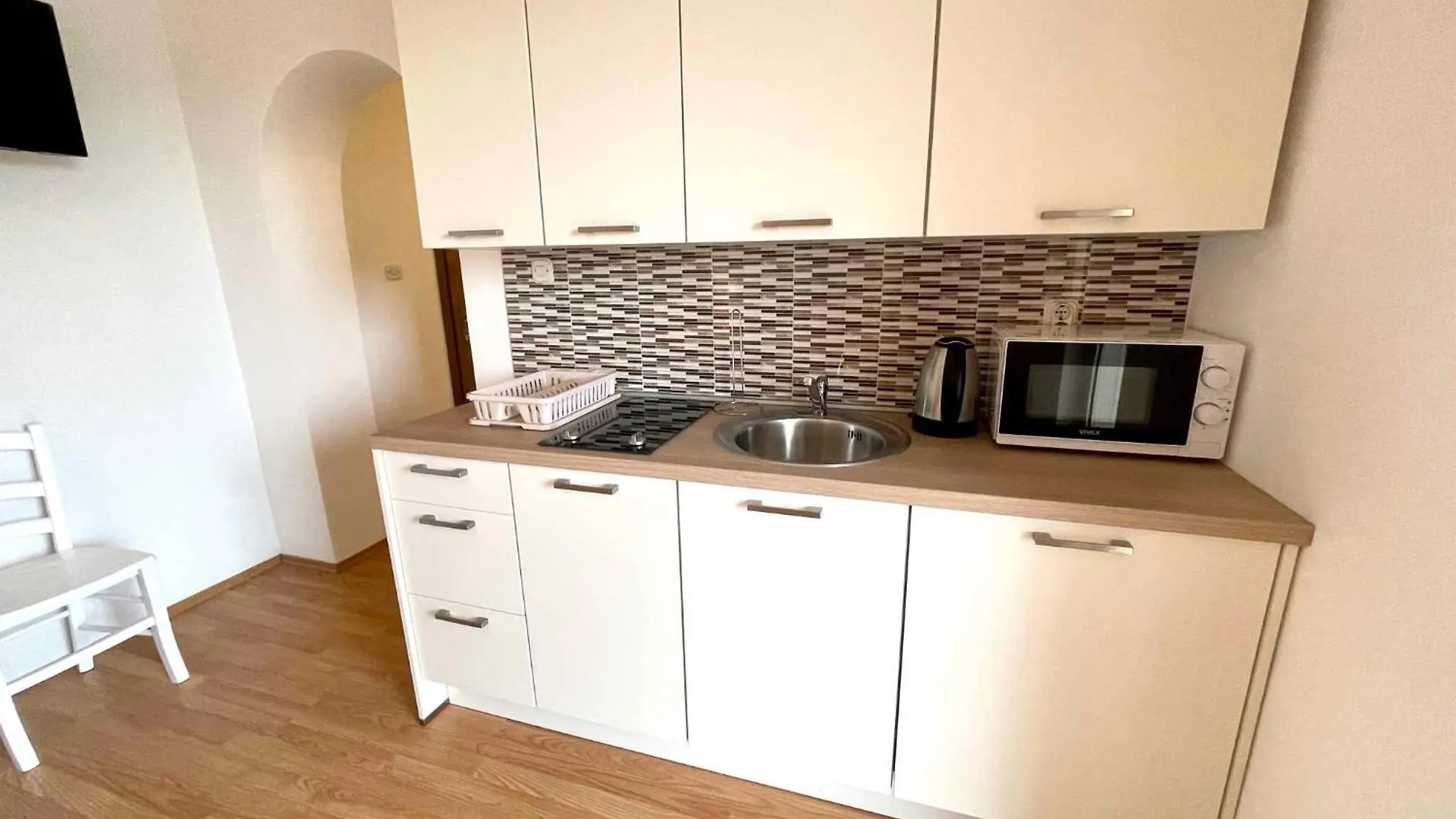 Apartments In Jadranovo 45258 Croatia