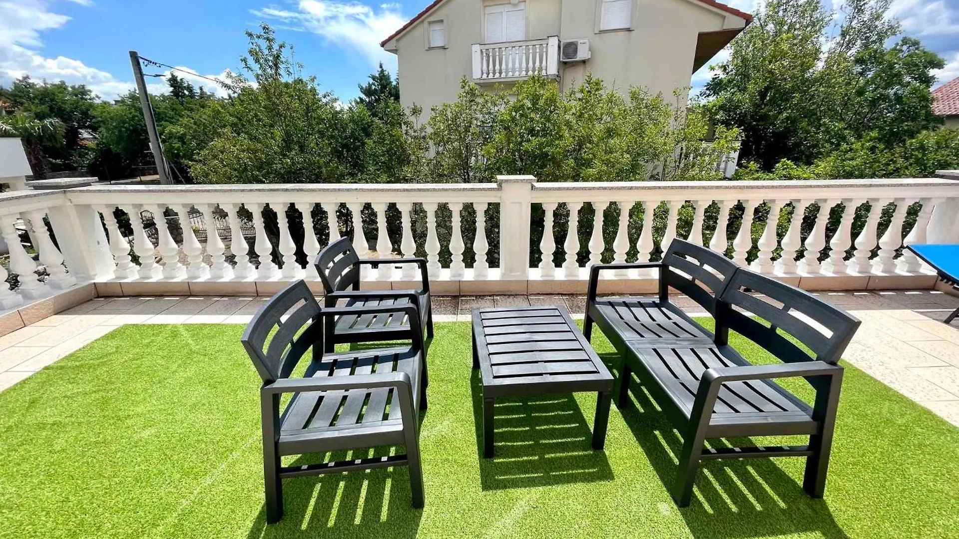 Apartments In Jadranovo 45258