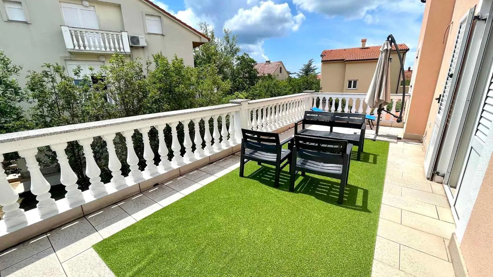 Apartments In Jadranovo 45258